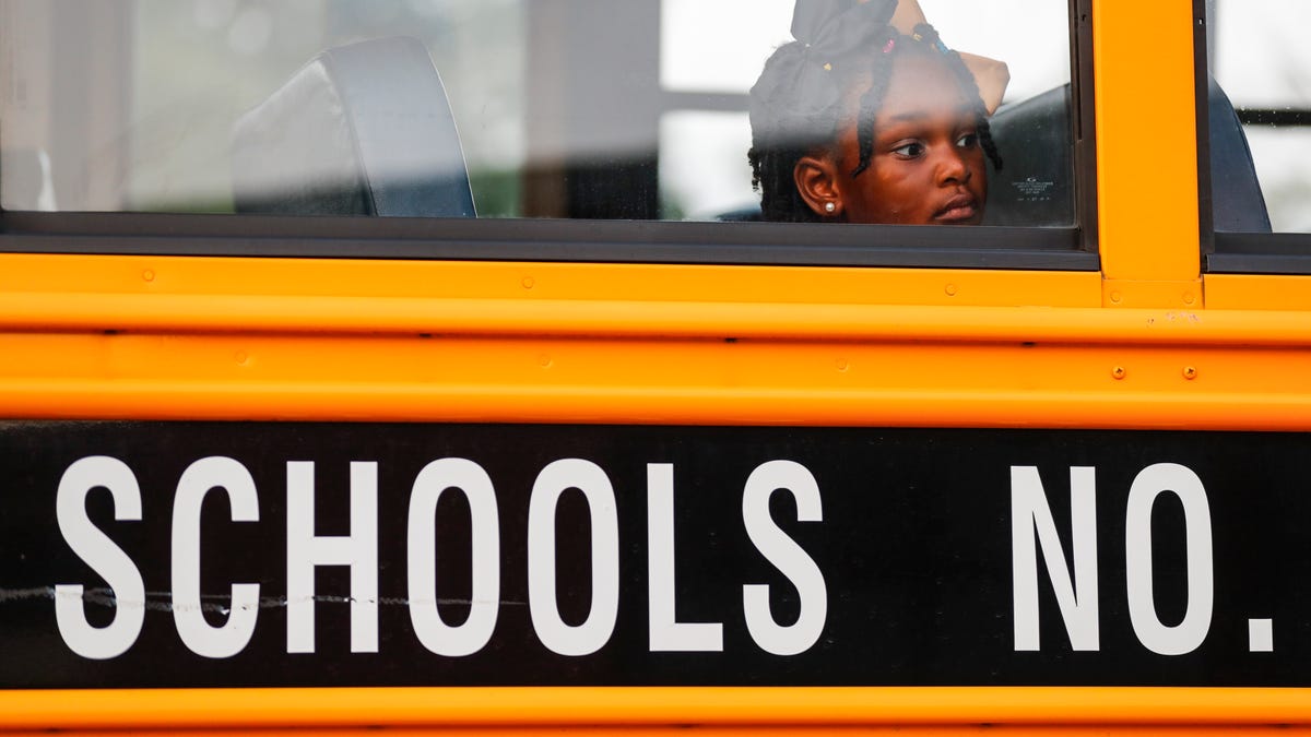 Tech company behind Louisville school bus problems had similar issues in Ohio last year
