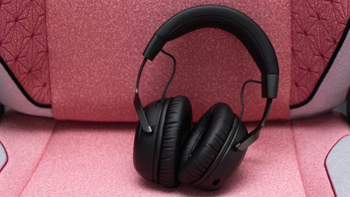 HyperX Cloud 3 Wireless Gaming Headset Review: Still a Comfy Choice