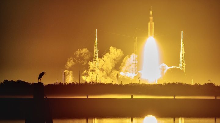 NASA’s mighty SLS megarocket for Artemis moonshots ‘unaffordable’ for sustained exploration, audit finds