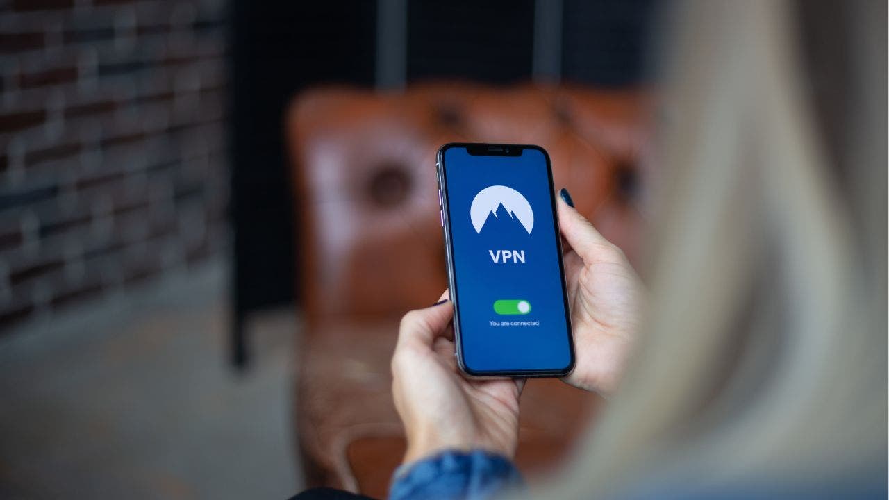 Will a VPN prevent apps from tracking me?