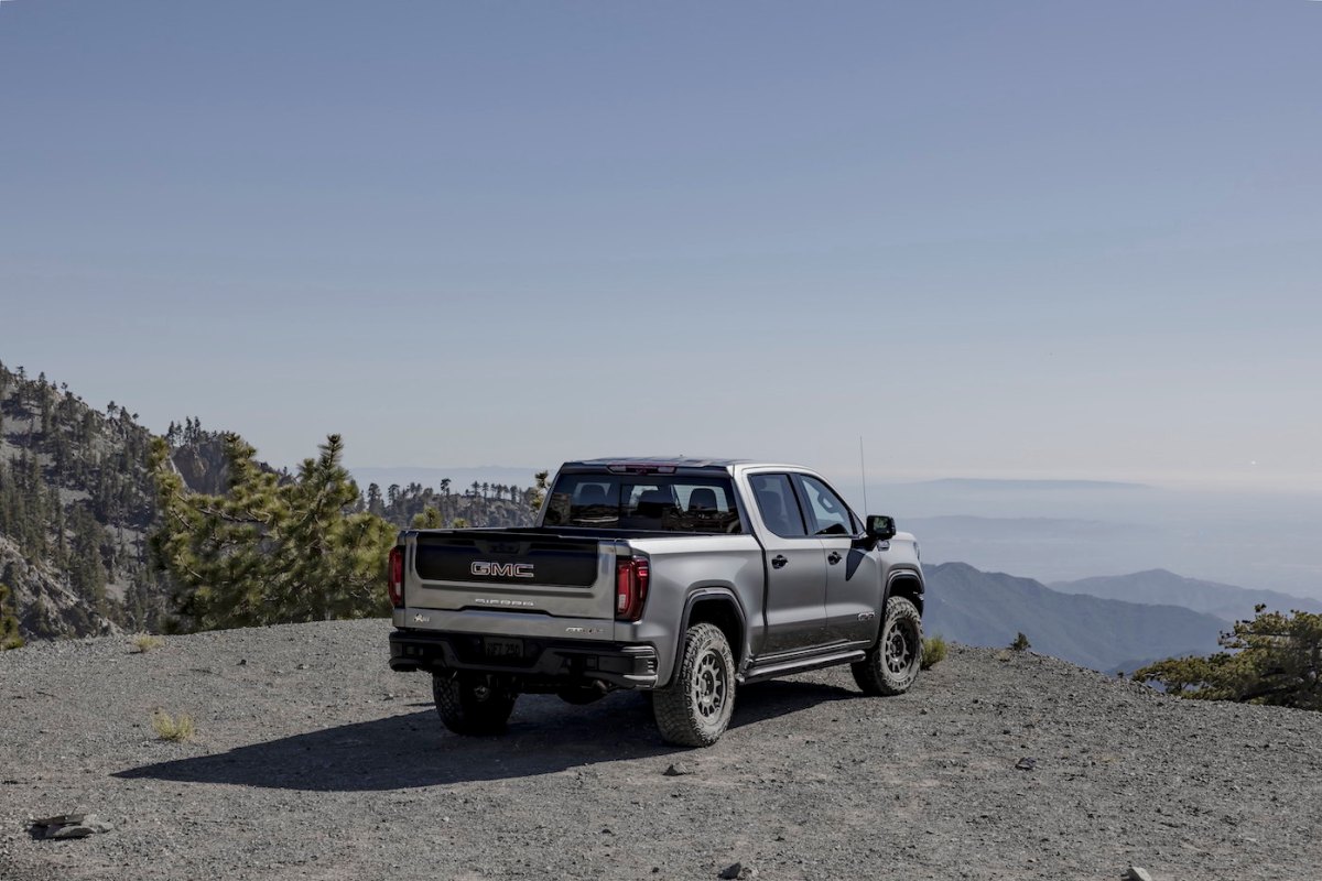 3 2024 GMC Sierra 1500 Trims Come Standard With Both 4WD and a Diesel Engine
