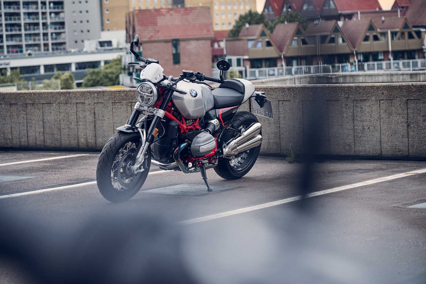 BMW Updates the R 12 nineT Roadster and R 12 Cruiser for 2024