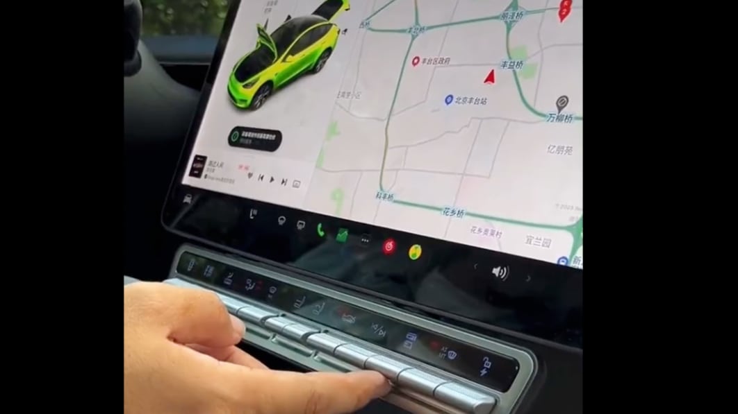Tesla owner riles the internet with custom-made physical buttons – Autoblog