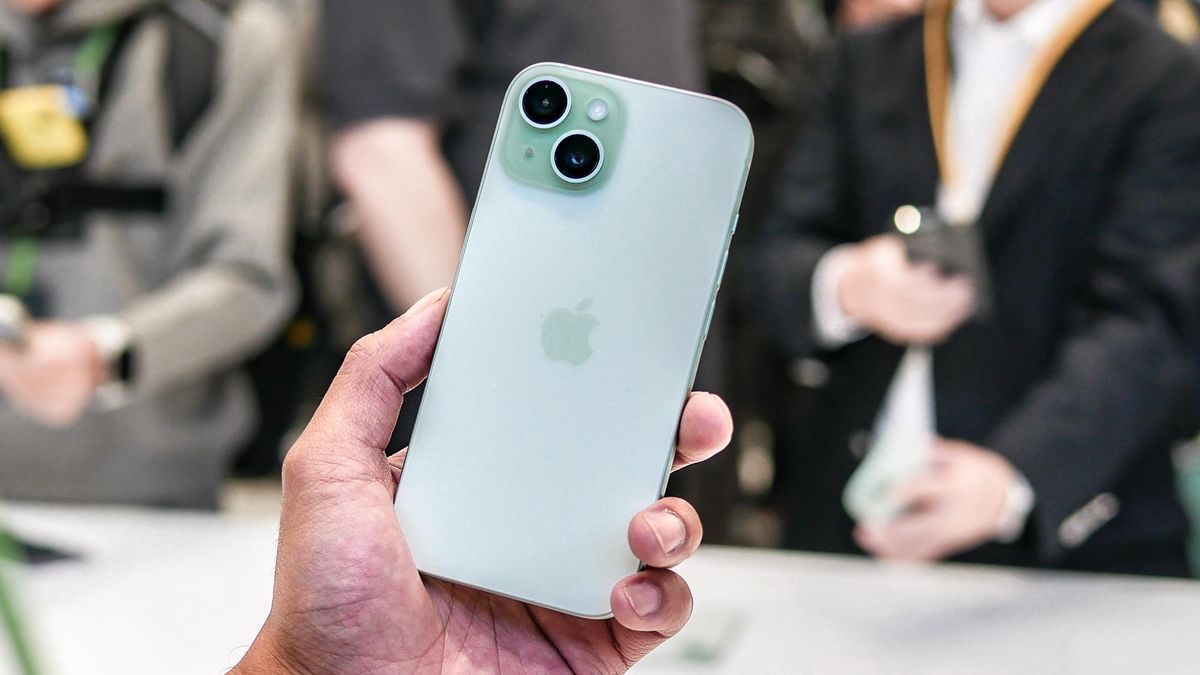 iPhone 16 could get a new design — and it’s all thanks to Vision Pro