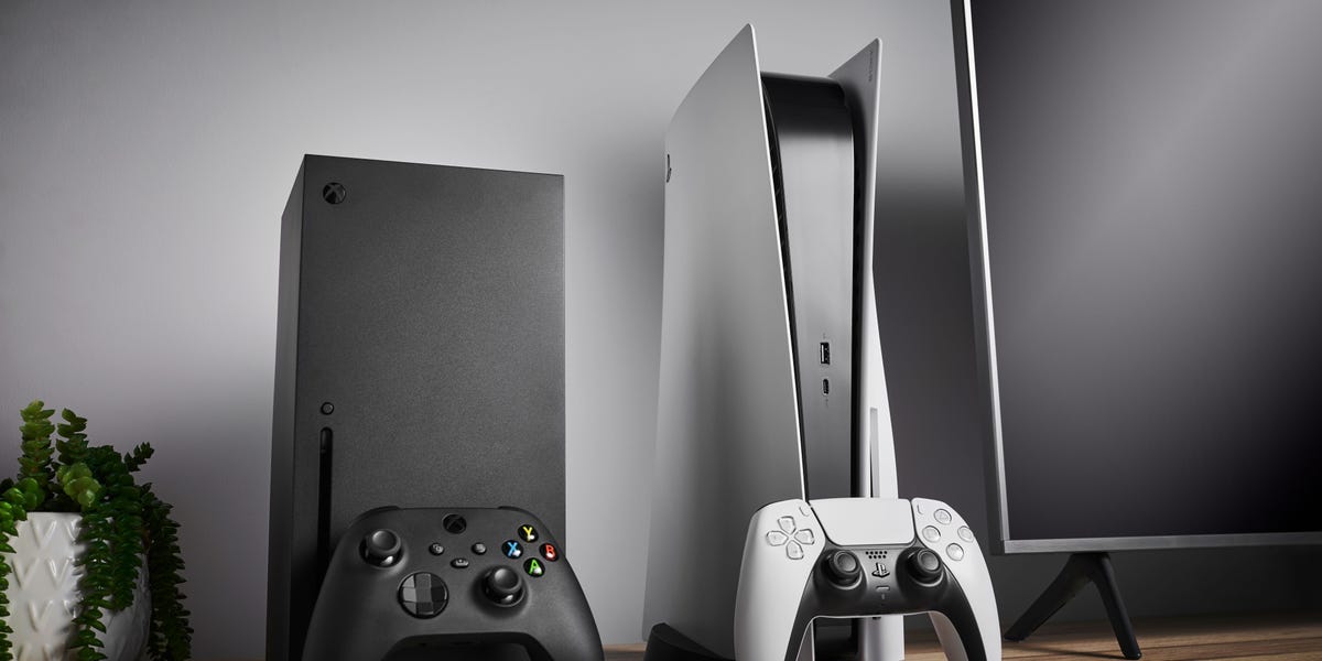 Xbox chief announces mysterious event after weeks of leaks, layoffs, and drama