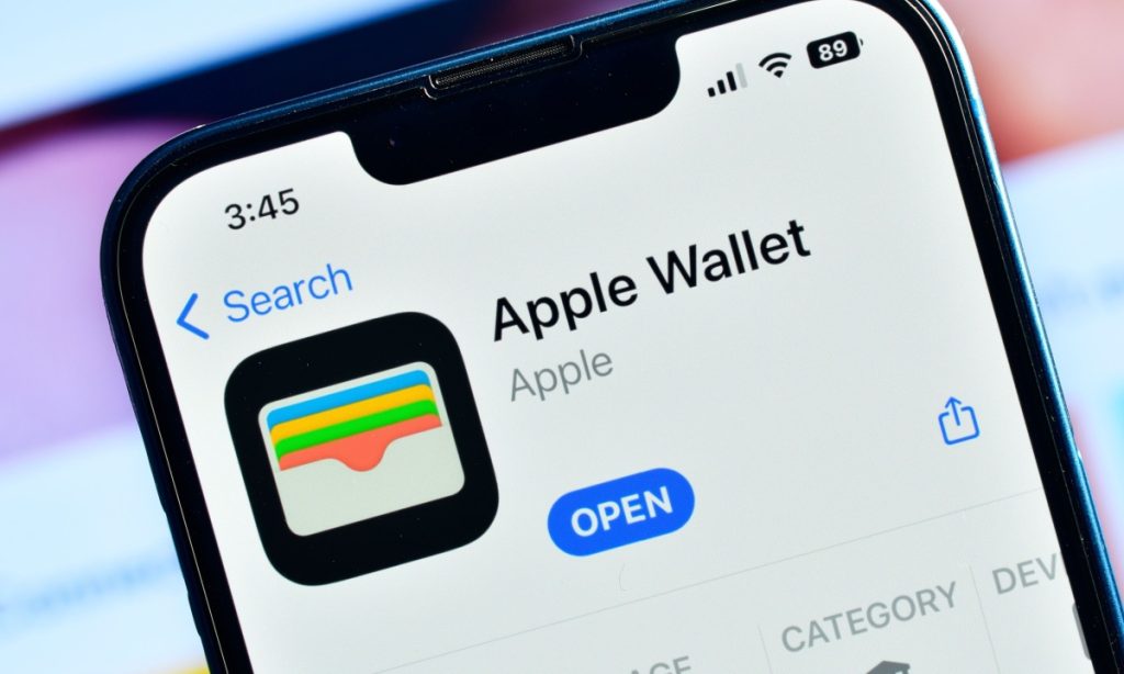 Apple’s Tap to Cash Lets Users Pay By Touching iPhones
