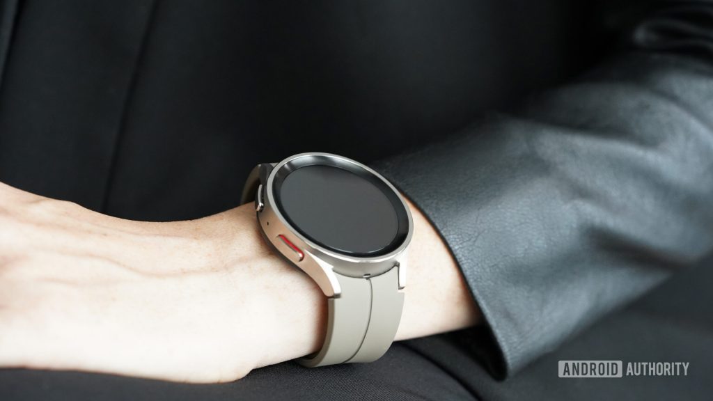 With Fossil’s exit, my wardrobe’s at war with tacky smartwatches