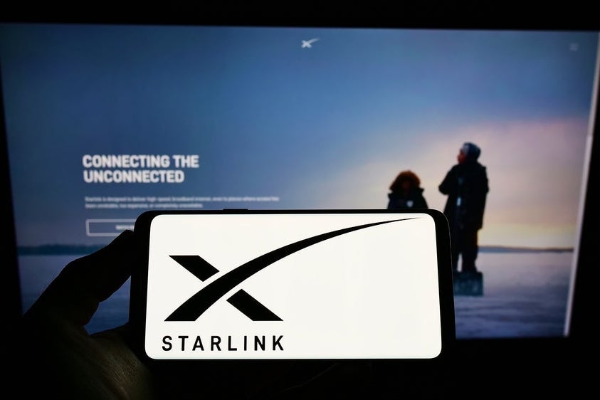 Elon Musk’s Starlink Lands Partnership With Comcast: New Agreement Could Help Validate Satellite Internet Company – Comcast (NASDAQ:CMCSA)