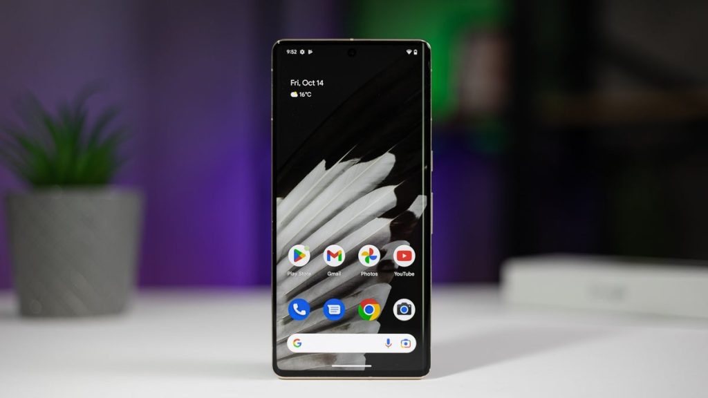 The amazing Pixel 7 Pro with 512GB sells like hotcakes after a whopping 57% discount