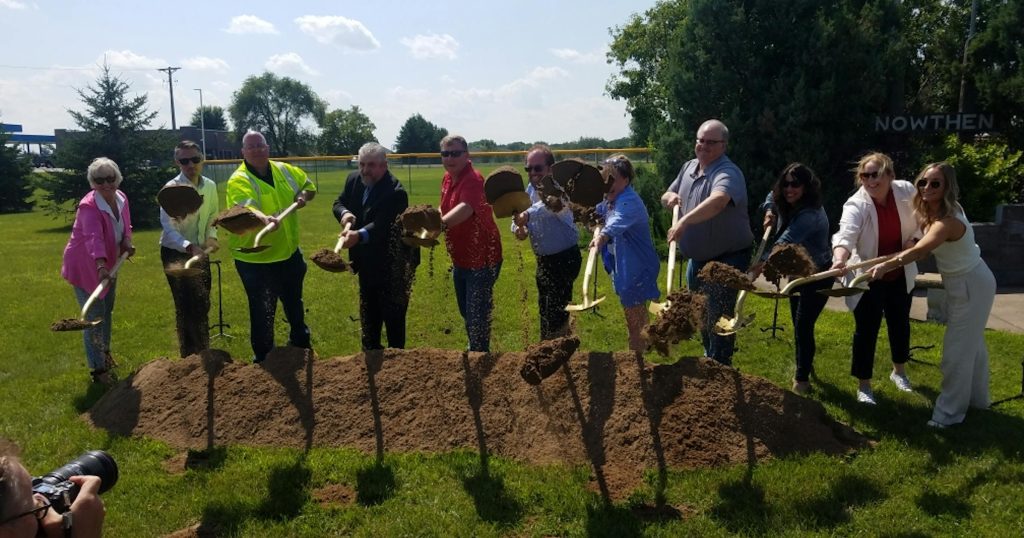 High-speed internet is ‘finally’ arriving in rural Anoka County community