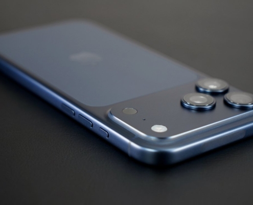 Apple reaches 2.5 billion active devices after record-breaking quarter