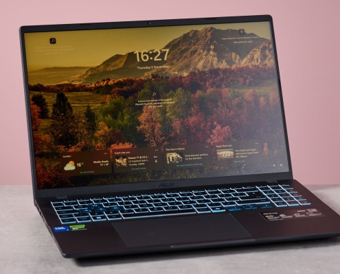 Asus V16 review: a large gaming laptop you can actually carry around – and for a reasonable price