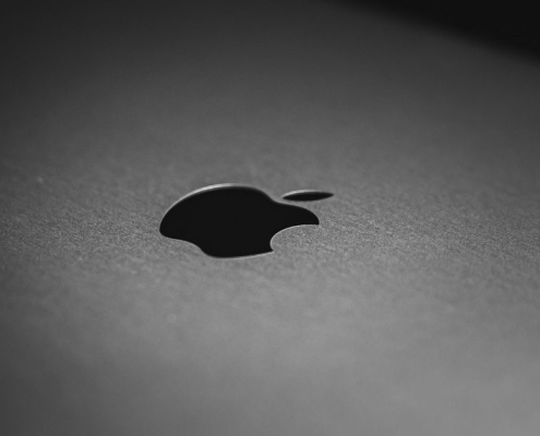 Apple ‘looking at a range of options’ to offset rising memory prices