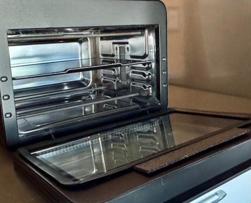 I Don’t Like Turning on My Big Oven. This iQ MiniOven Is My Secret Weapon