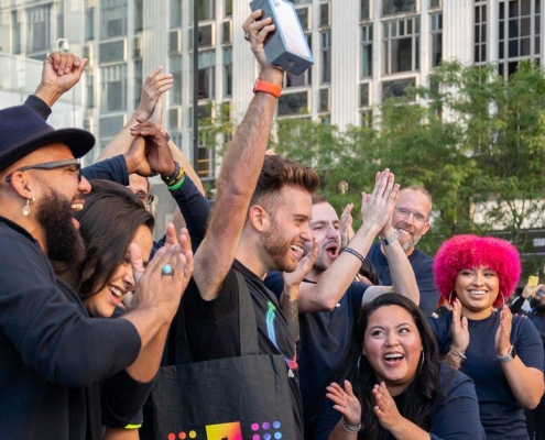 Apple reveals it has 2.5 billion active devices around the world