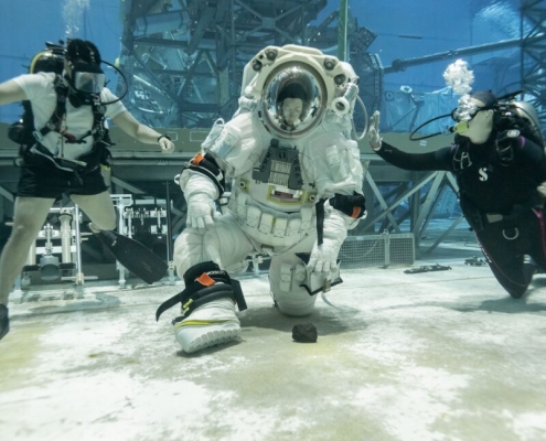 Former astronaut on lunar spacesuits: “I don’t think they’re great right now”