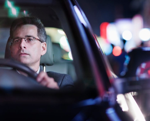 10 Crucial Safety Tips for Driving at Night