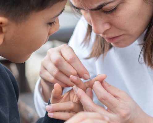 What to Do (And Not Do) When You Have a Splinter : ScienceAlert