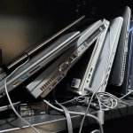 Linux Prepares To Support Microsoft’s “Turn On Display” DSM To Address Laptop Issues