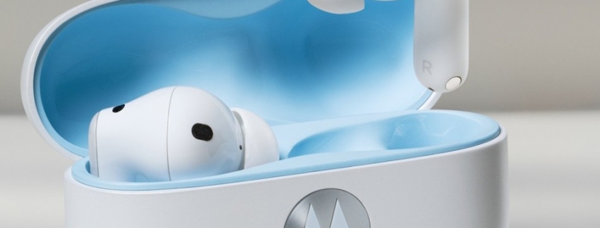 Motorola Moto Buds 2 Plus TWS earphones surface in leaked images