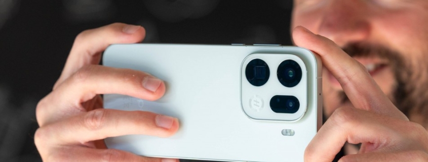 Oppo Find X10 series said to offer MagSafe-like wireless charging