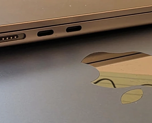 Linux 7.0 Brings Apple Type-C PHY, Snapdragon X2 & Rockchip HDMI 2.1 FRL Additions