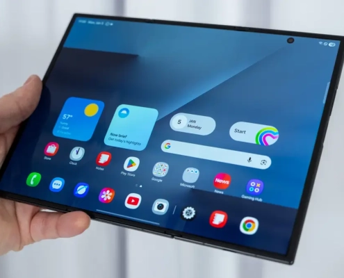 Some Samsung Users Are Already Reporting Dead Screens on Their ,900 Galaxy Z TriFold Phones