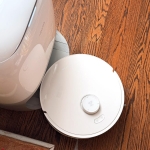 I let Roborock’s first self-cleaning roller mop vacuum clean my hardwood floors, and it delivered