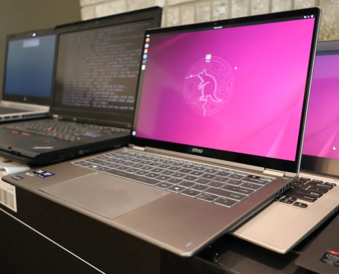 Benchmarking 18 Years Of Intel Laptop CPUs: Panther Lake As Much As 95x The Speed Of Penryn Benchmarking 18 Years Of Intel Laptop CPUs: Panther Lake As Much As 95x The Speed Of Penryn