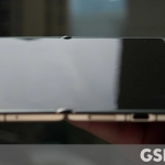 Honor exec showcases Magic V6’s crease-less display Honor exec showcases Magic V6’s crease-less display