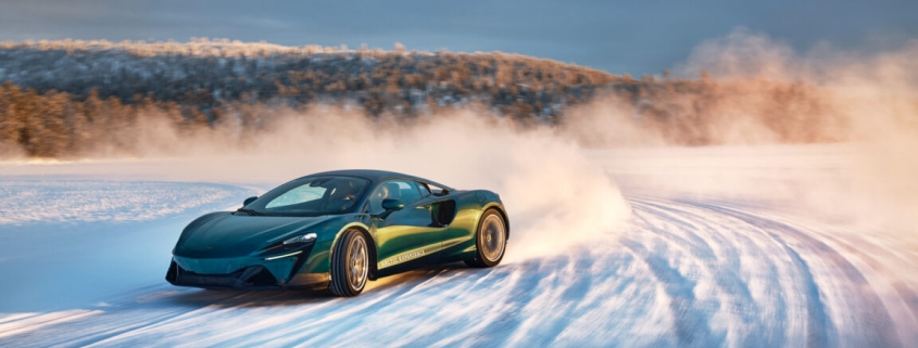 Sideways on the ice, in a supercar: Stability control is getting very good Sideways on the ice, in a supercar: Stability control is getting very good
