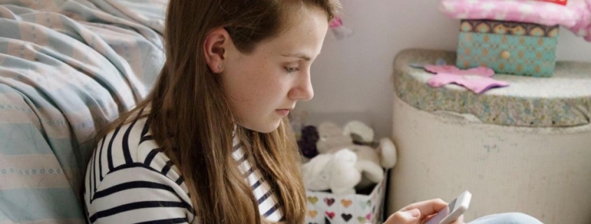 Starmer pledges crackdown on ‘addictive elements’ of social media