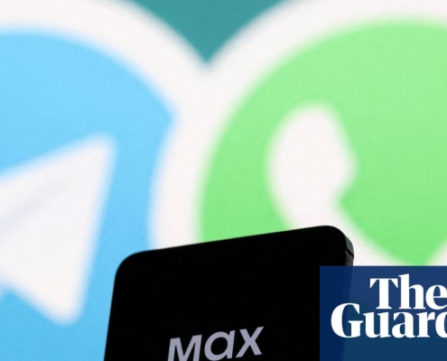 Russia attempted to ‘fully block’ WhatsApp, Meta-owned company says | Russia