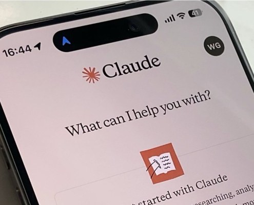 Apple could have used Claude to power a future Siri, but Anthropic got greedy