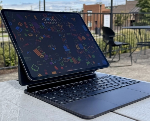 iOS 26 adoption rate isn't the crisis some analysts are portraying