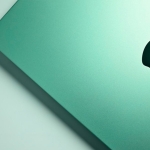 Apple isn't compromising build quality with new, colorful, inexpensive MacBook