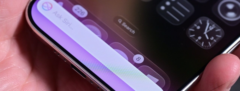 Stick with Apple, an increasingly bullish Wedbush tells investors