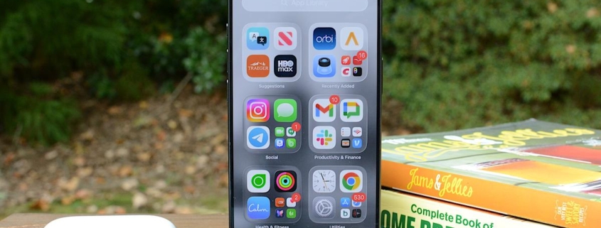 How to customize your iPhone home screen with iOS 26