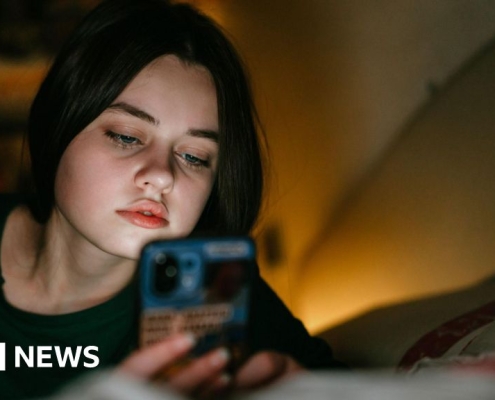 AI chatbots pose 'dangerous' risk when giving medical advice, study suggests