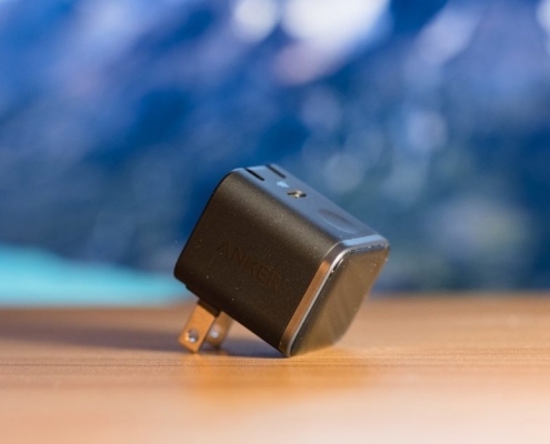 Hands-on: Anker’s new 45W charger adds a useful built-in display in a compact design [U]