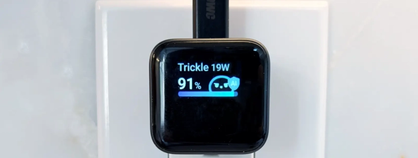 Anker Nano Charger (45W, Smart Display, 180° Foldable) review