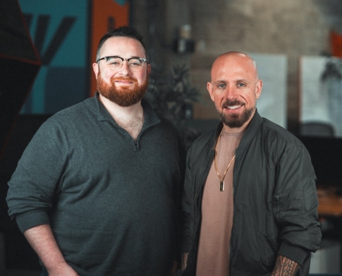 Tiny startup Arcee AI built a 400B-parameter open source LLM from scratch to best Meta’s Llama