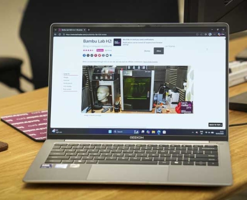 Geekom GeekBook X14 Pro laptop review