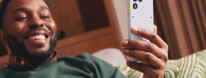 I want a phone I can actually fix, and Fairphone’s record growth shows the world does too