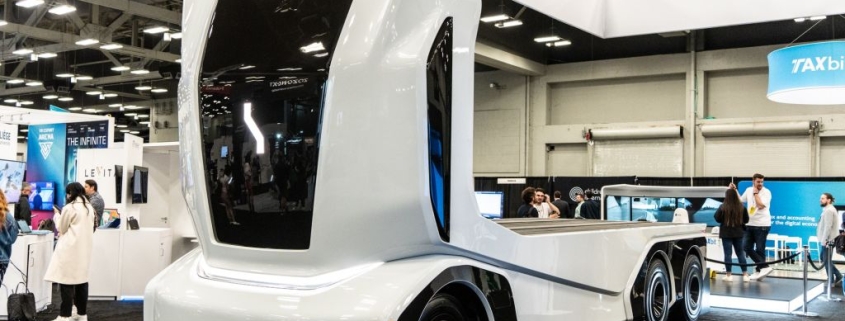Self-driving truck startup Einride raises 3M PIPE ahead of public debut