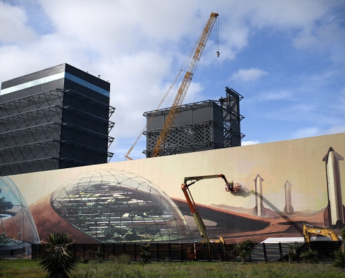 Why would Elon Musk pivot from Mars to the Moon all of a sudden?