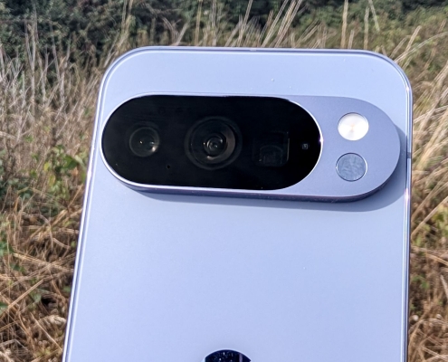 ‘For a while I thought it was rocks hitting my windshield’: Pixel owners share their popping sound horror stories