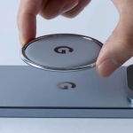 Google Pixel 10 pulls off an iPhone MagSafe trick with more style