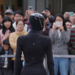 Xpeng’s humanoid robot IRON falls at debut, CEO calls it part of learning process · TechNode