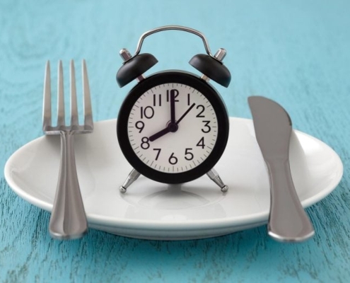 Intermittent Fasting Fails to Deliver in Major Weight Loss Review